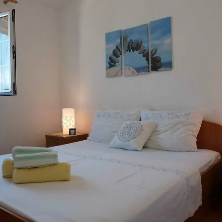 Apartmani Sani Bol Exterior photo
