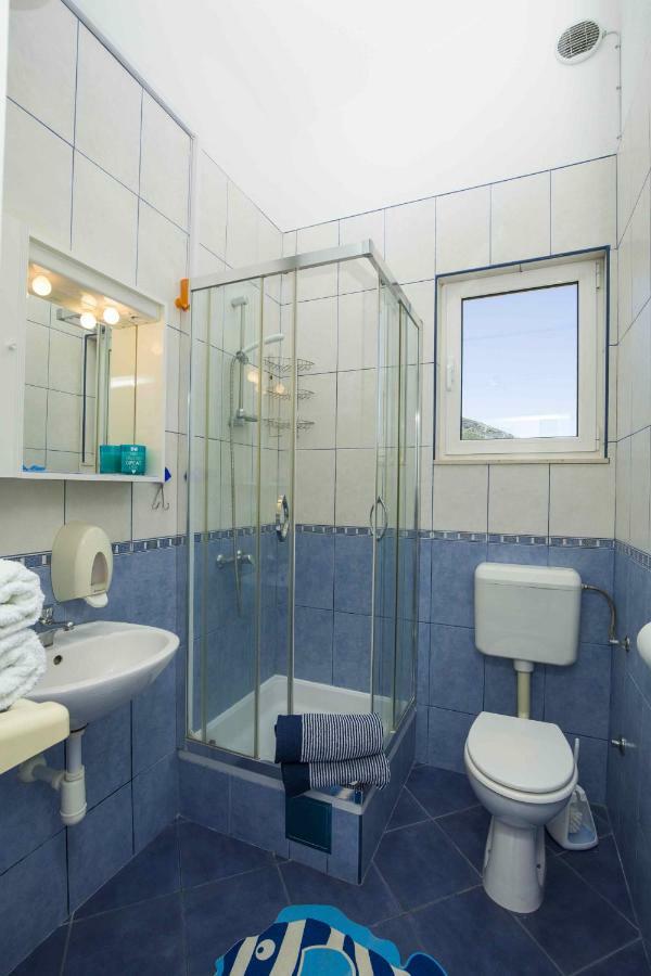 Sani Apartment *