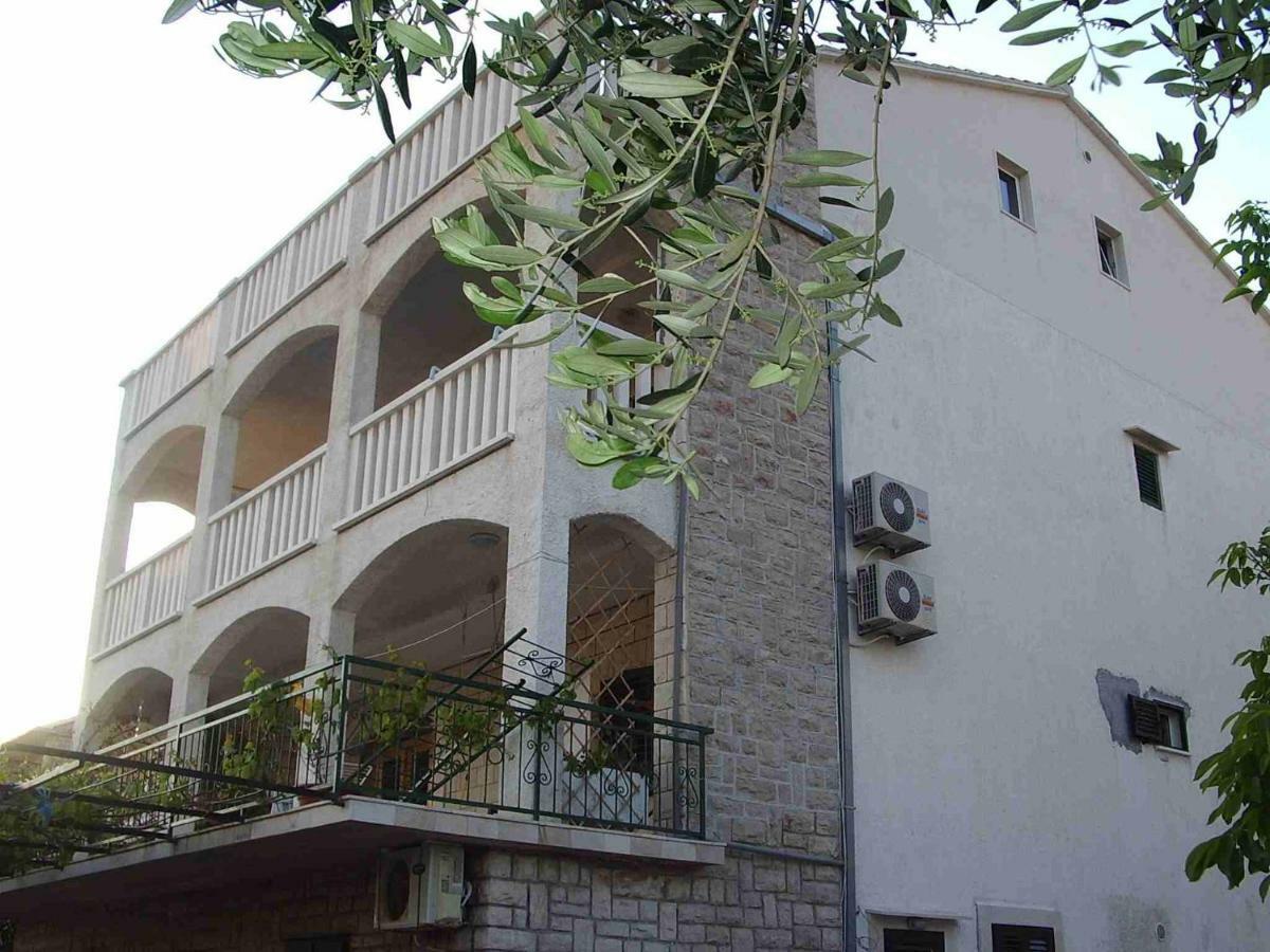 Sani Apartment