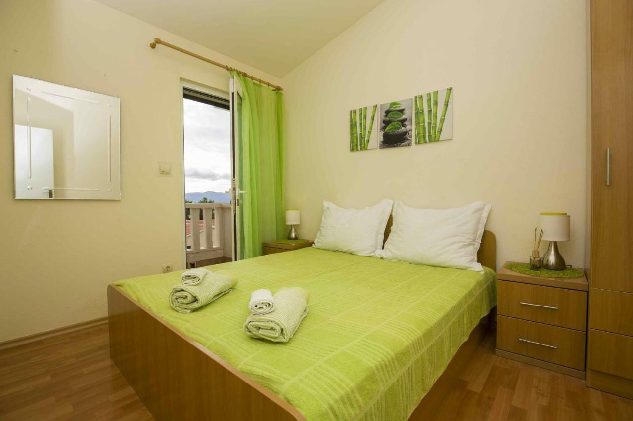Apartment Sani Bol