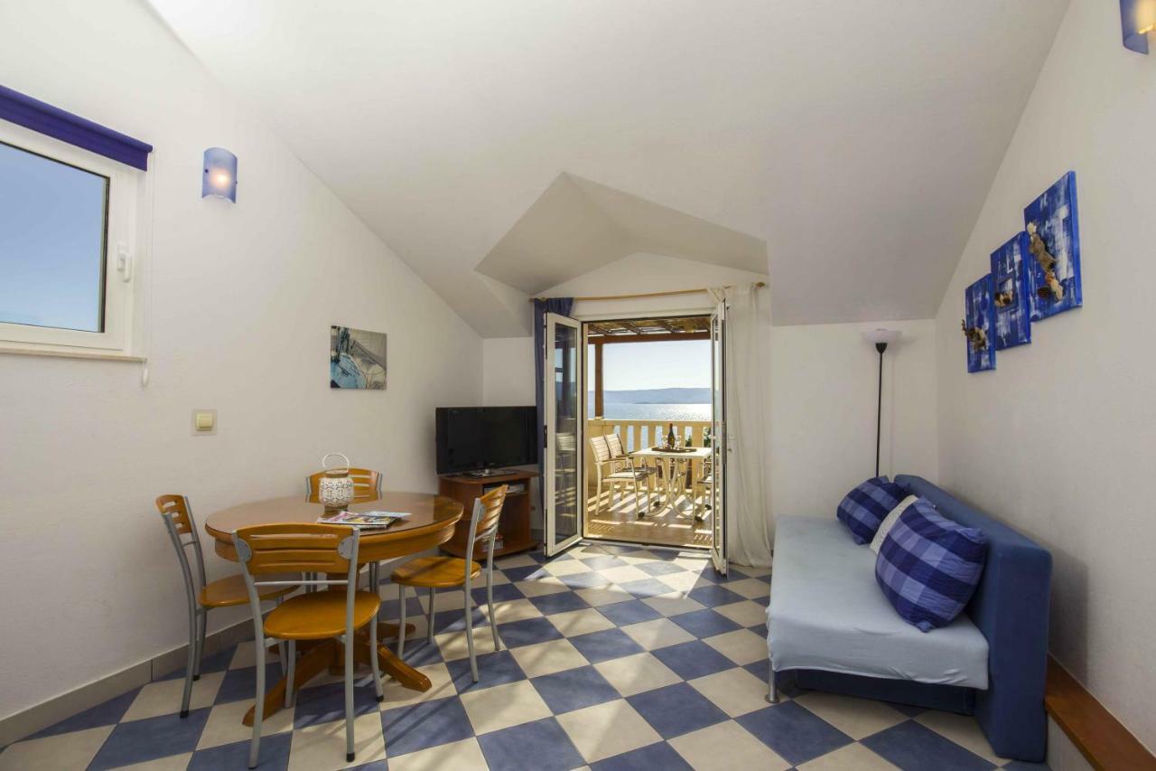 Sani Apartment